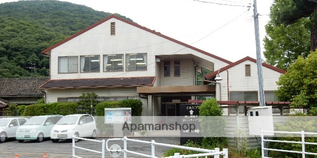 その他　牧石コミニティハウス（その他）まで1700m