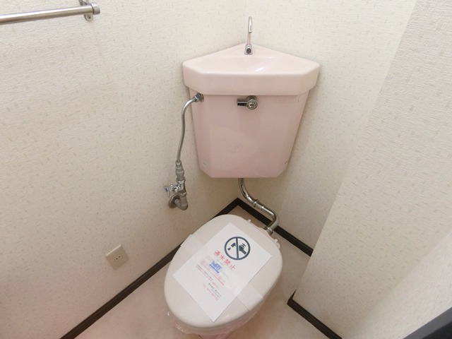 トイレ　同タイプ内観です