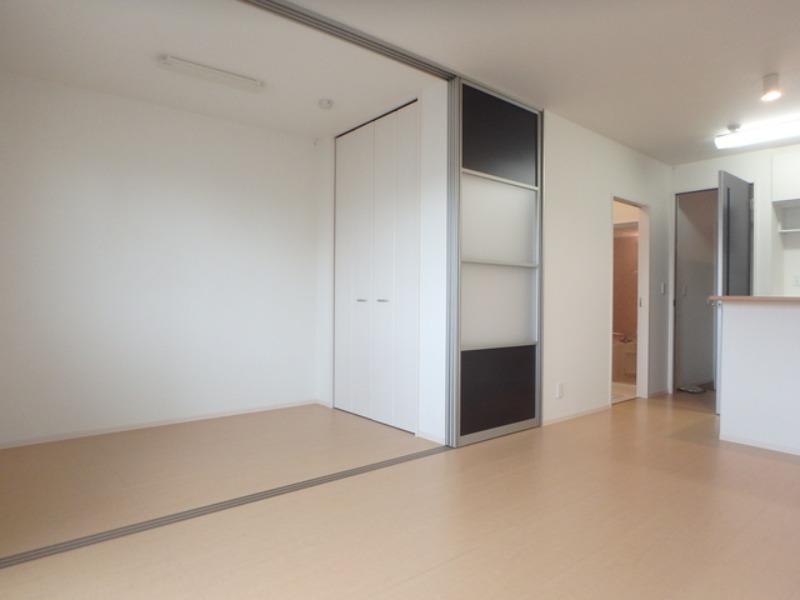 居室・リビング　図面と現状に相違がある場合には現状を優先