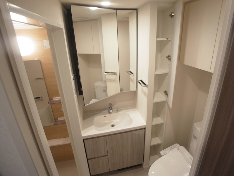 洗面設備　同仕様写真