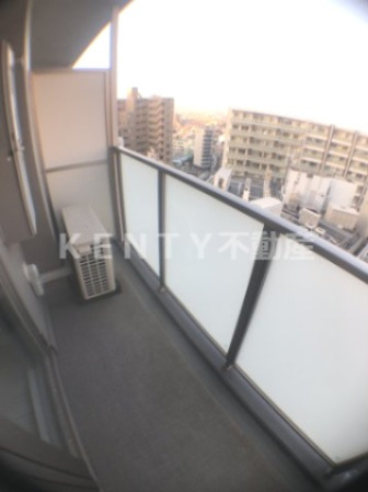 バルコニー　陽当たり良好なバルコニーです
