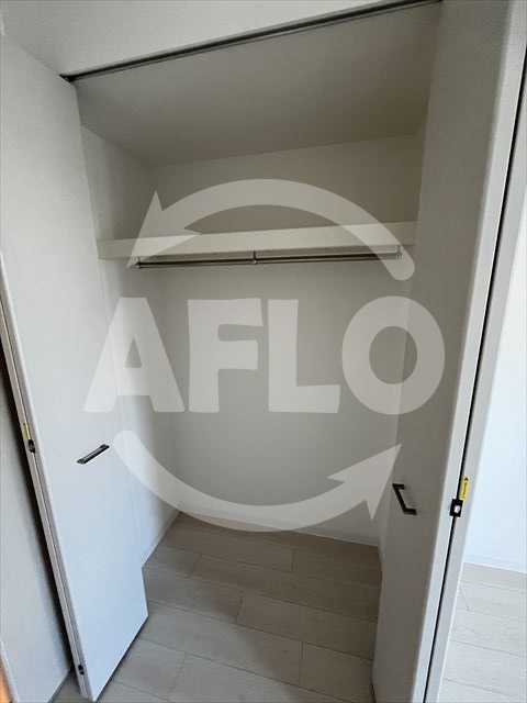 収納　Metrosa深江橋　クローゼット