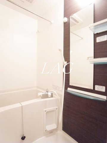 バス・シャワールーム　お風呂です。