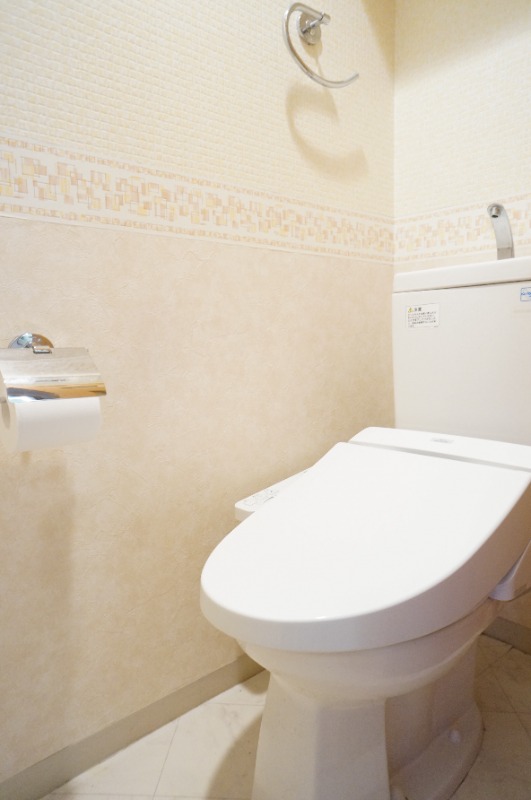 トイレ　別号室