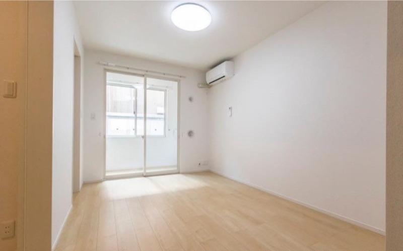 居室・リビング　図面と現状に相違がある場合には現状を優先