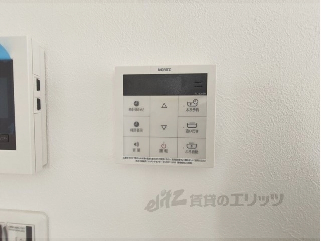 その他設備　給湯器リモコン