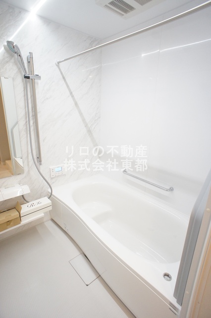 バス・シャワールーム　追焚＆浴室乾燥機付バス♪