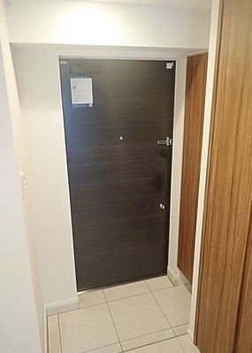 玄関　参考写真