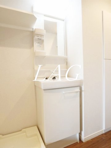 洗面設備　洗面台です。（同仕様です。）