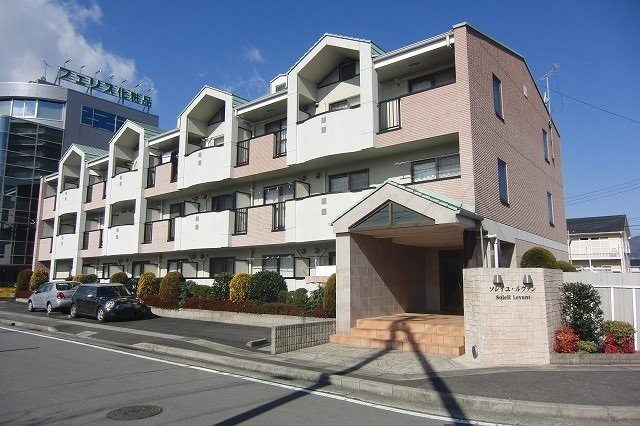 建物外観　「ソレイユ・ルヴァン」の外観です