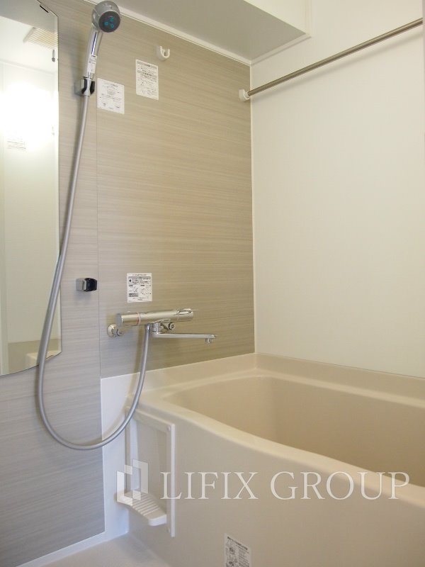 バス・シャワールーム　風呂