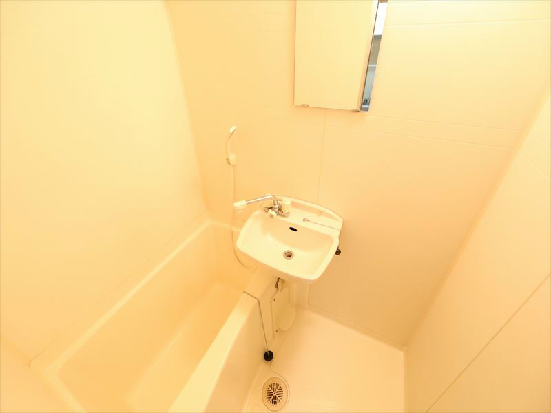 洗面設備　洗面台付