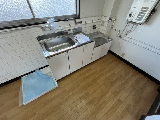 キッチン　※別部屋の写真です