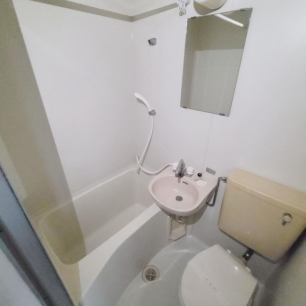 バス・シャワールーム　別部屋参照