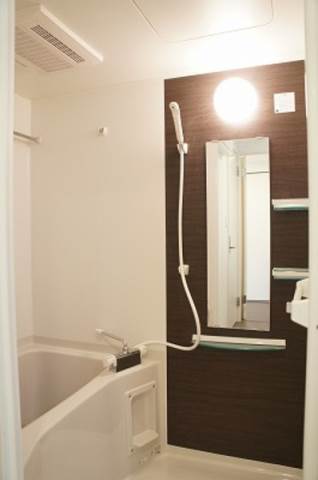 バス・シャワールーム　リブリ・西登戸駅前の浴室
