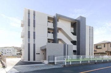 建物外観　日野駅徒歩圏内で交通便利です。