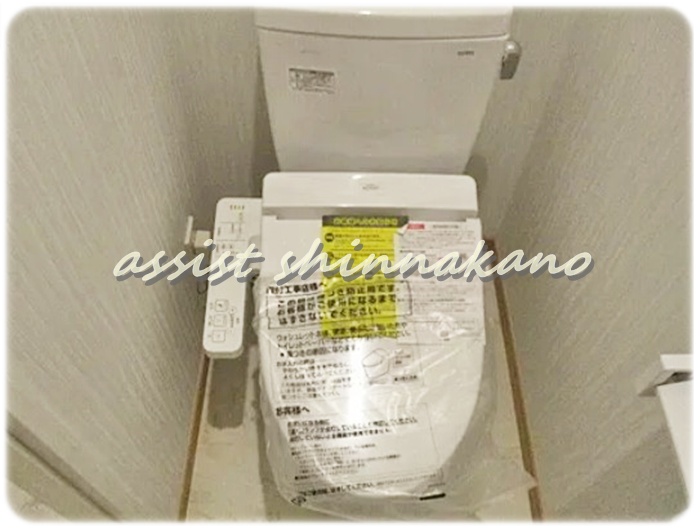 トイレ　別号室の参考写真です