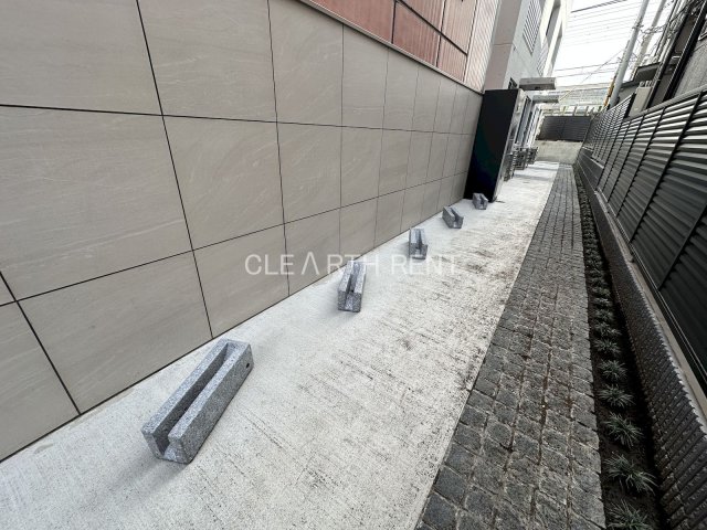 その他共有部分　徒歩圏内のトランクルーム(収納BOX)が1年間利用料無料！