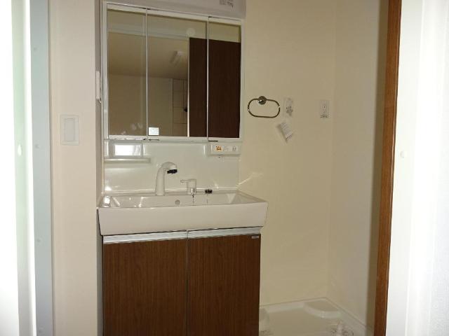 洗面設備　洗髪洗面化粧台（イメージ）