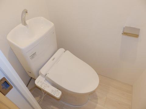 トイレ　トイレ