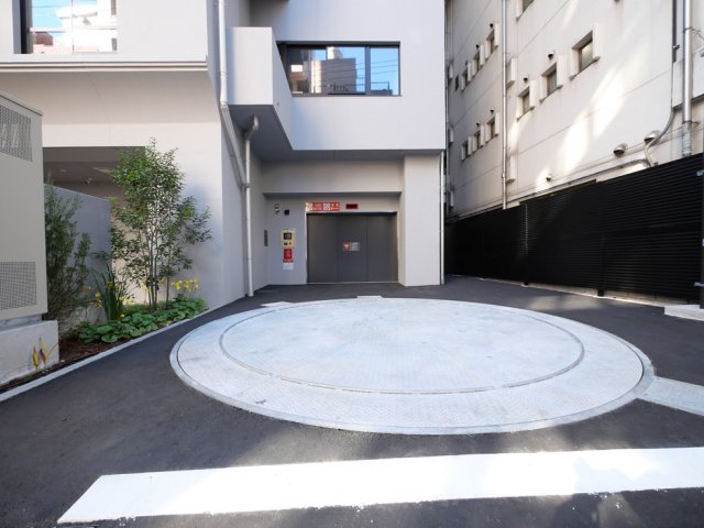 建物外観　落ち着いた雰囲気の外観です