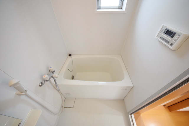 バス・シャワールーム　★一日の疲れを流しましょう★