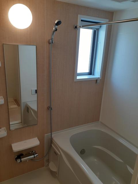 バス・シャワールーム　バス