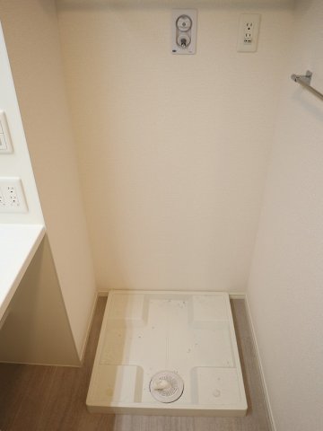 その他　室内洗濯機置場です