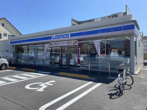 コンビニ　ローソン（コンビニ）まで221m