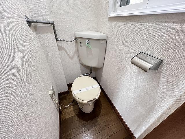 トイレ　トイレ