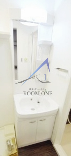 洗面設備　洗面台です。