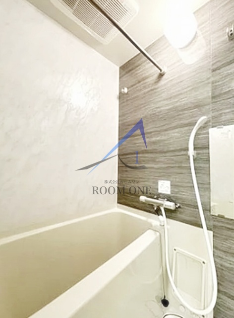 バス・シャワールーム　お風呂です。