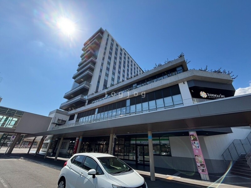 ショッピングセンター　トナリエ北広島（ショッピングセンター）まで1393m