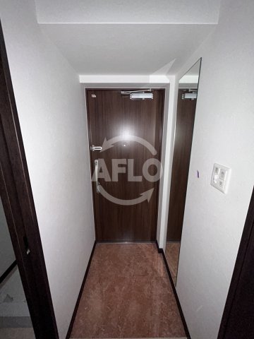 玄関　グランカーサ新大阪SOUTH　玄関