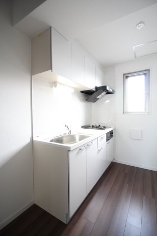 キッチン　ユーガ千石　文京区千石1