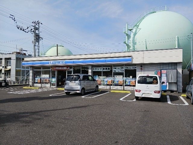 コンビニ　ローソン今治共栄町５丁目店（コンビニ）まで600m