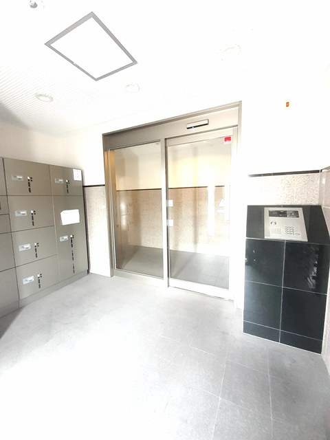 エントランス　エントランス