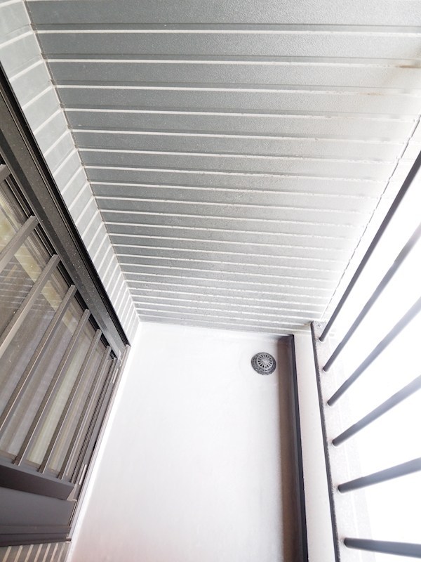 バルコニー　バルコニーもあります。