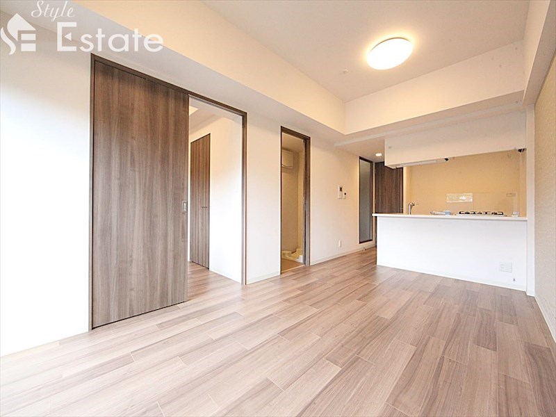 居室・リビング　内装