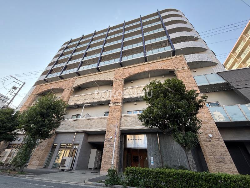 建物外観　美しき、都会の隠れ家。