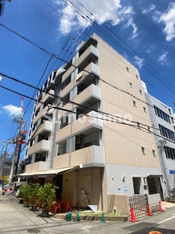 建物外観　外観は落ち着いています