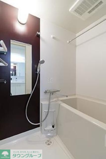 バス・シャワールーム　※写真は同タイプ住戸です。