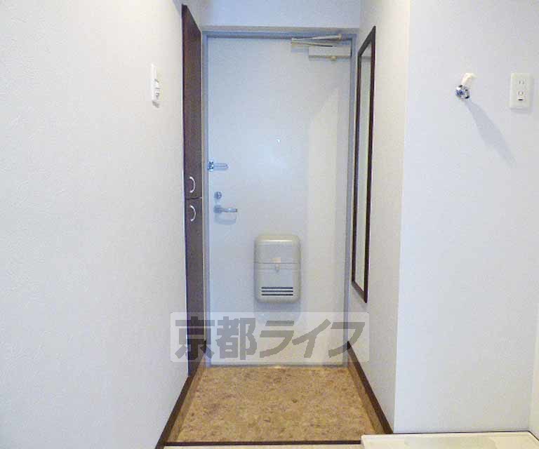 玄関　玄関です。