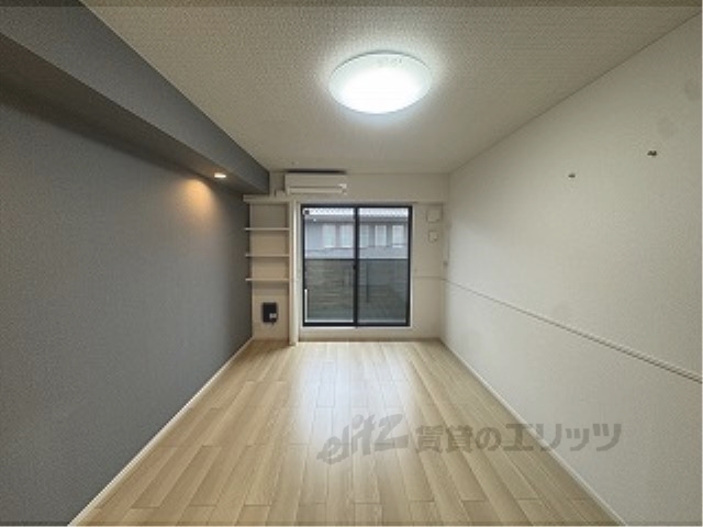 居室・リビング　洋室