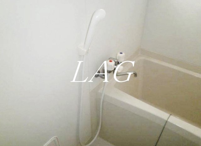 バス・シャワールーム　お風呂です。