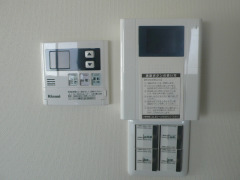 セキュリティ　モニター付きインターホン