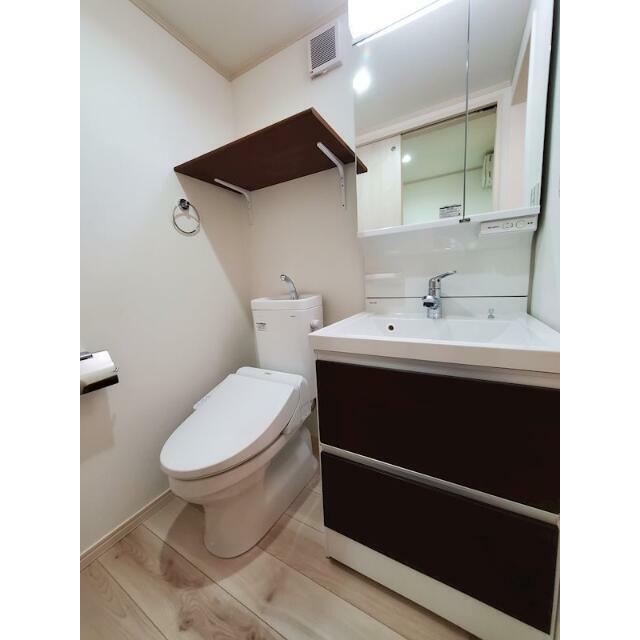 トイレ　バストイレ別！ウォシュレット付き！