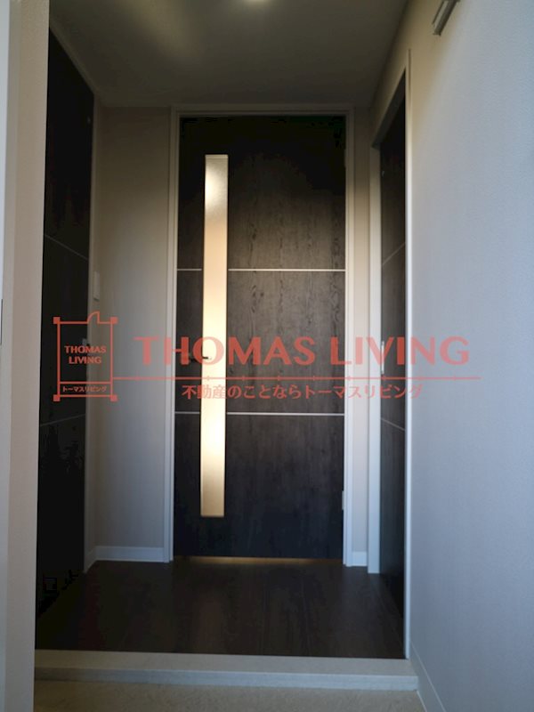 玄関　※別号室の参考写真です。