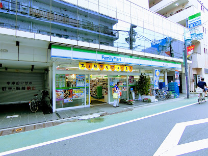 コンビニ　ファミリーマート 旗の台五丁目店（コンビニ）まで198m