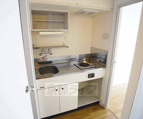 キッチン　実際のお部屋とは違う場合がございます